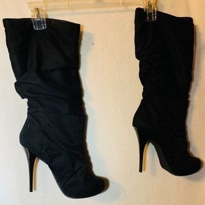 Heeled Black Suede Boots